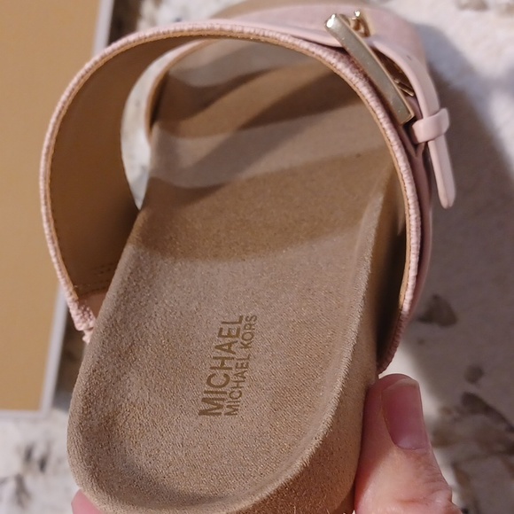 Michael Kors Blush Pink Mylah MK Signature Print Slide Sandals NEW SZ 6.5 - Picture 13 of 14